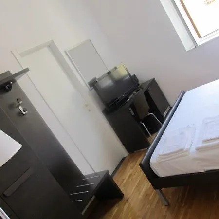 فندق مبيت وإفطار Tacito